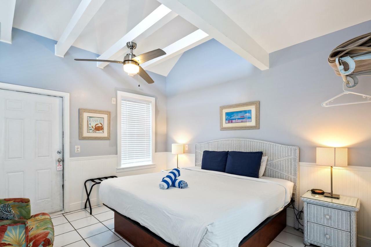 Colors On White Apartamento Key West Exterior foto