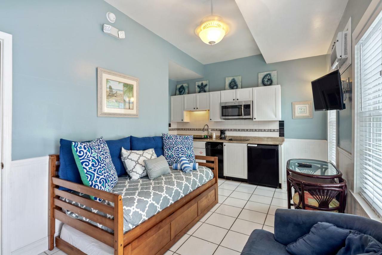 Colors On White Apartamento Key West Exterior foto